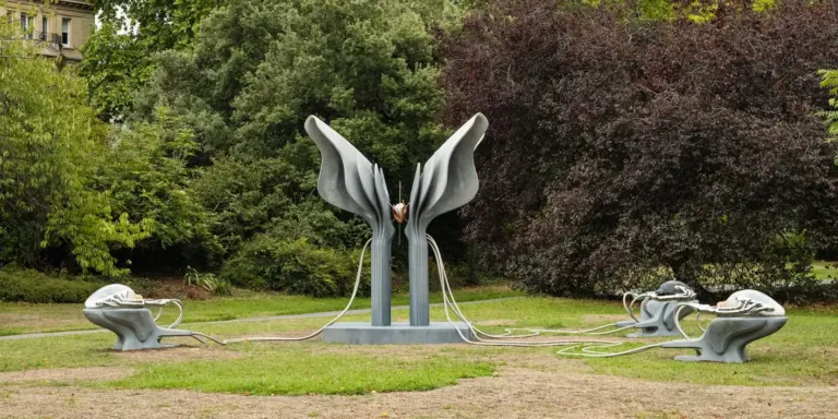 Frieze Sculpture 2026: Heykelin Hibrit Dünyası